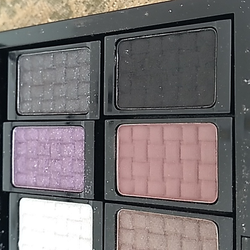 Doucce palette Freematic eyeshadow Smokey eye finish - Picture 4 of 7